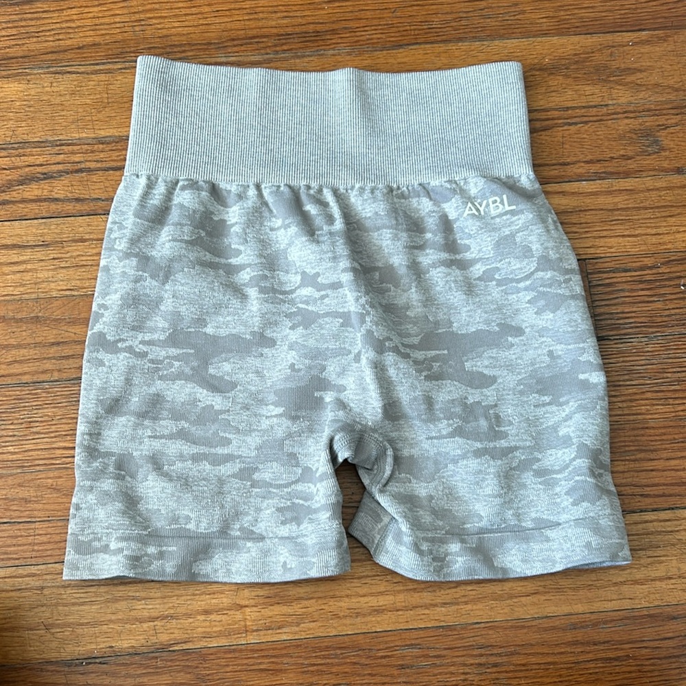 AYBL seamless camo shorts